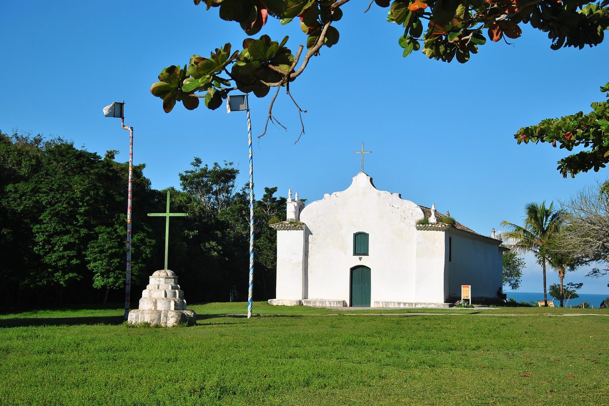 A igreja de São João Batista no gramado do Quadrado, em Trancoso